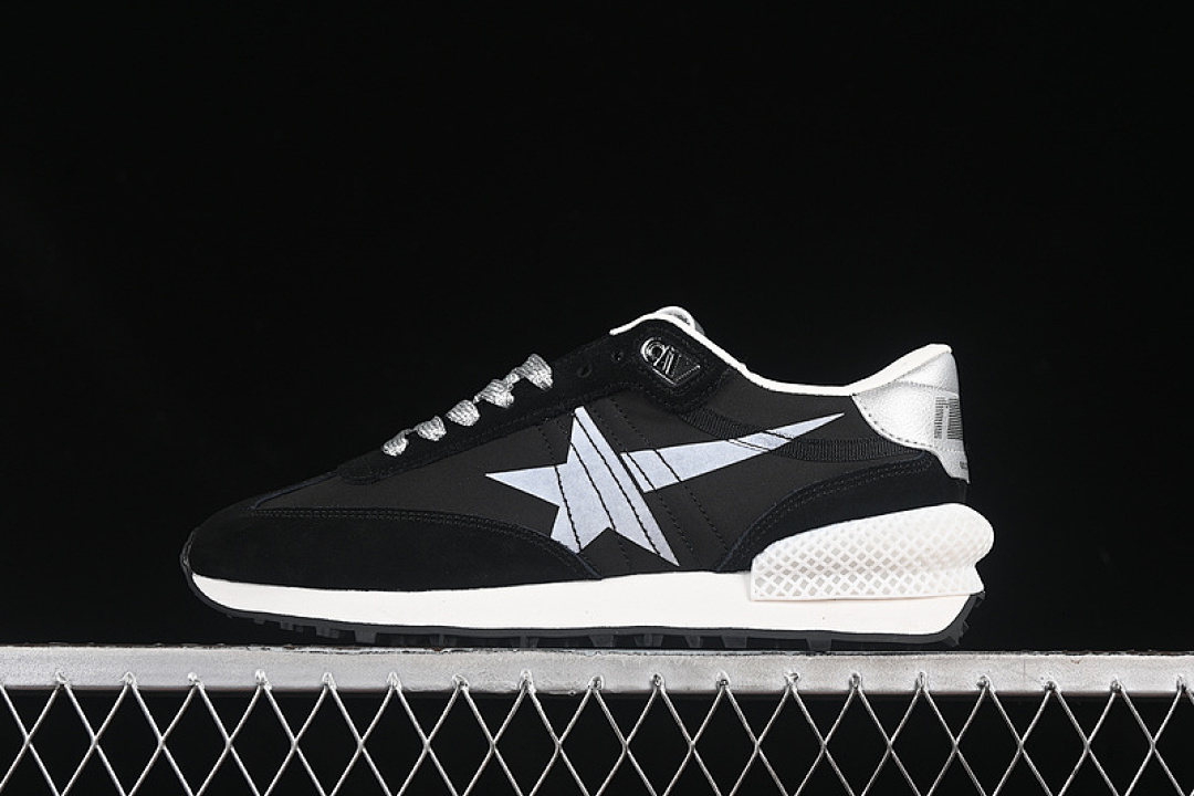 Golden Goose [GOLDEN GOOSE MARATHON WHITE/BLACK]-[WOMAN:36-39]-[MAN:40-45], photo 1