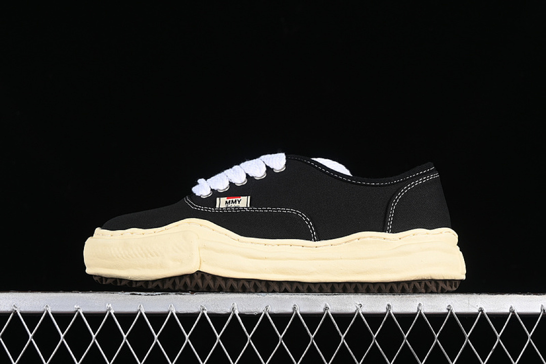 Unbranded [MMY WAYNE ORIGINAL SOLE LEATHER LOW SNEAKER BLACK/WHITE/YELLOW]-[WOMAN:35-39]-[MAN:40-45], photo 1