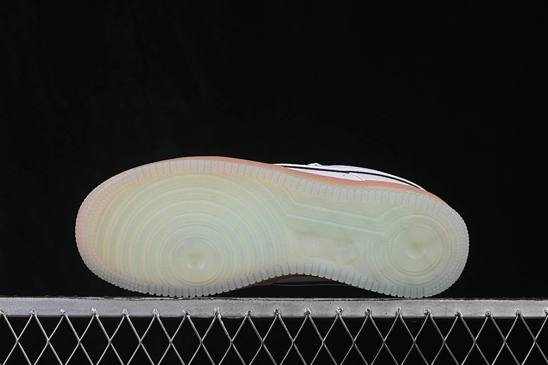 Nike [IQ0228-100]-[AIR FORCE 1 LOW WHITE/BLACK/ORANGE PEEL/WHITE]-[WOMAN:36-39]-[MAN:40-45] - Image 15