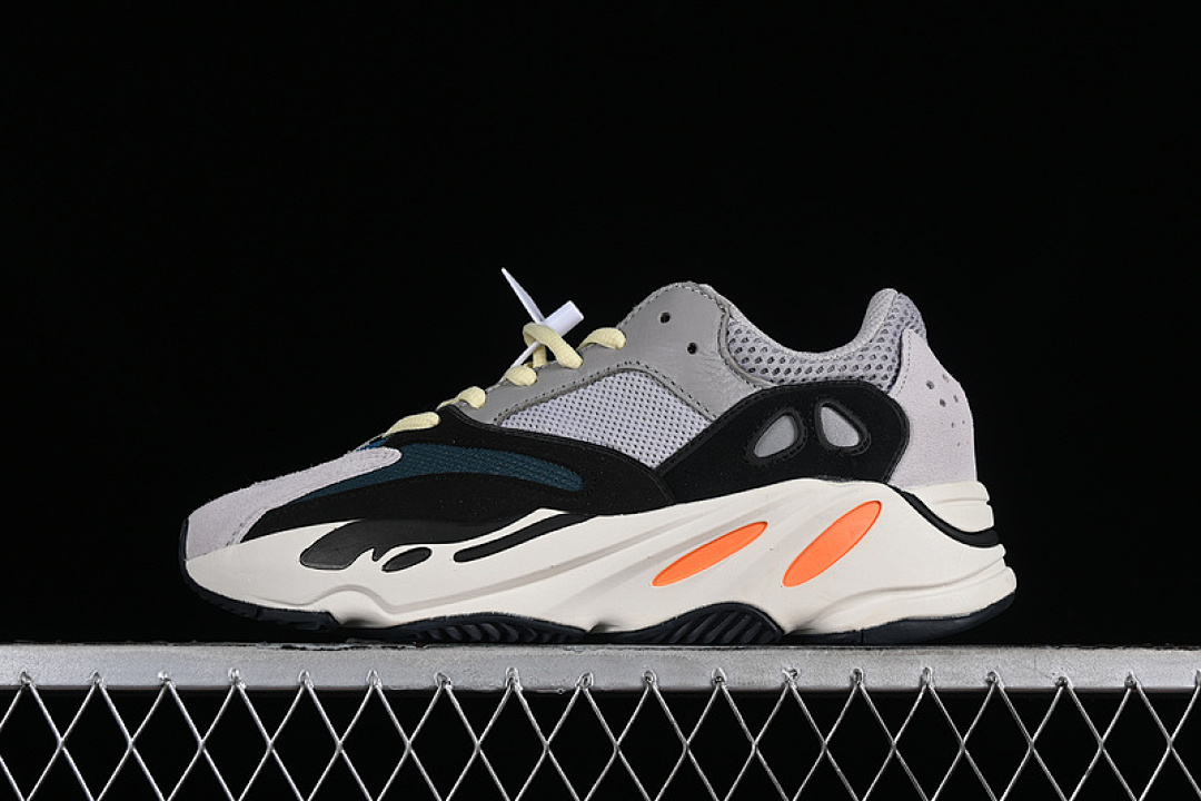 Adidas Adidas CALABASAS YEEZY BOOST 700 RUNNER SOLID GREY/CHALK WHITE/CORE BLACK · B75571, photo 1