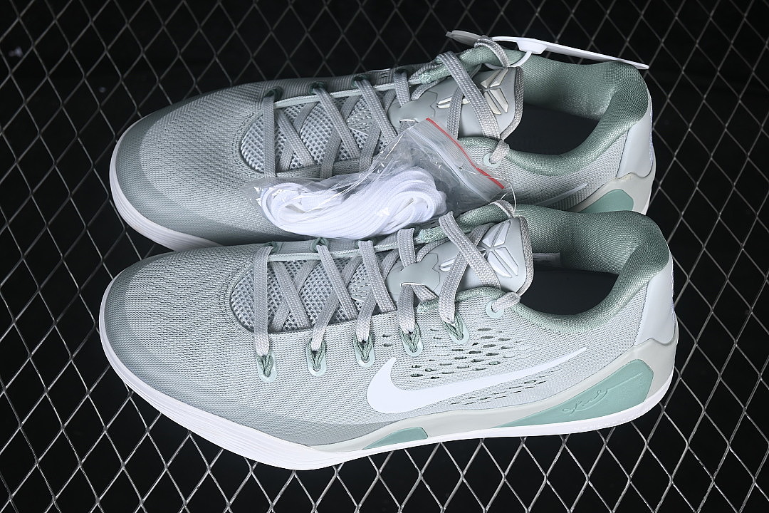 Nike [IH1401-003]-[KOBE 9 STITCHES LOW BASKETBALL SHOES GREY/GREEN]-[WOMAN:39]-[MAN:40-47.5] - Image 11