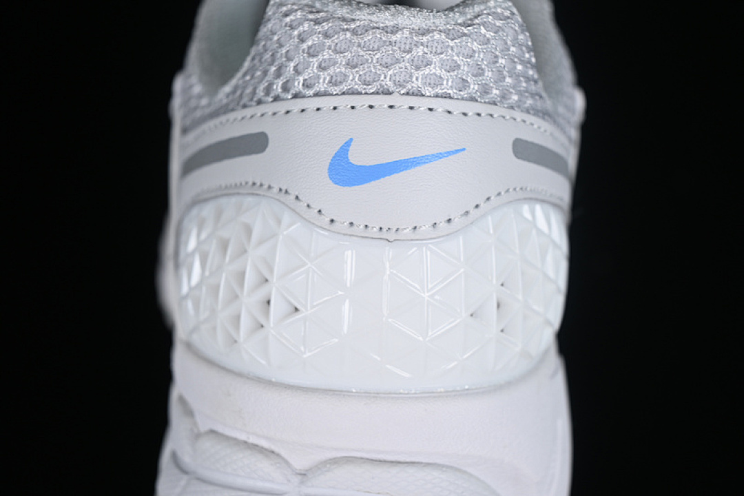 Nike [FB9149-100]-[AIR ZOOM VOMERO 5 SUMMIT WHITE/UNIVERSITY BLUE/PHOTON DUST]-[UNISEX:36-46] - Image 7