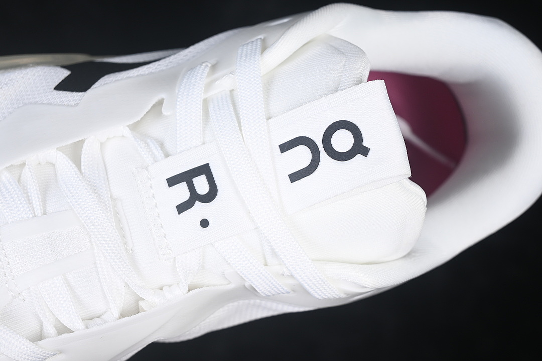 On Running [ON THE ROGER PRO 3 CASUAL RUNNING SHOES WHITE/PURE WHITE]-[WOMAN:36-39]-[MAN:40-47] - Image 8