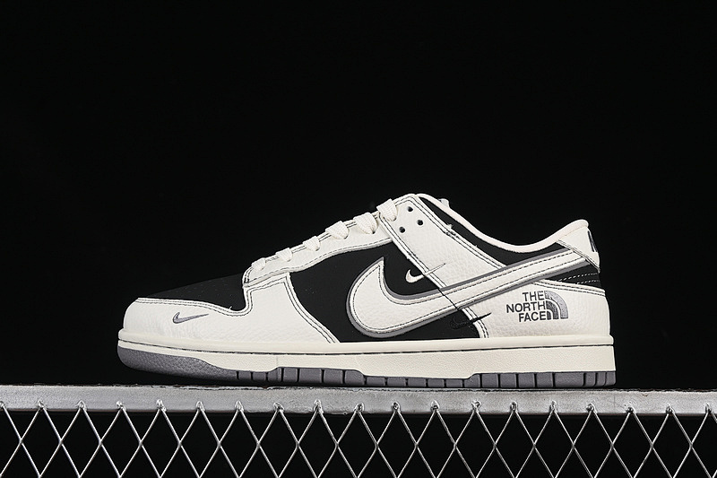 Nike SB DUNK LOW WHITE/BLACK/GREY · SC9207-404, photo 1