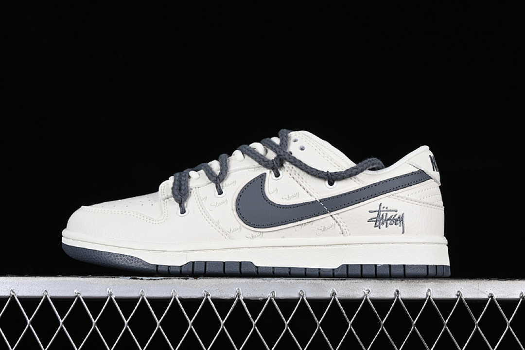 Unbranded [FC1688-140]-[SB DUNK LOW WHITE/GREY/BLACK]-[WOMAN:36-39]-[MAN:40-45], photo 1