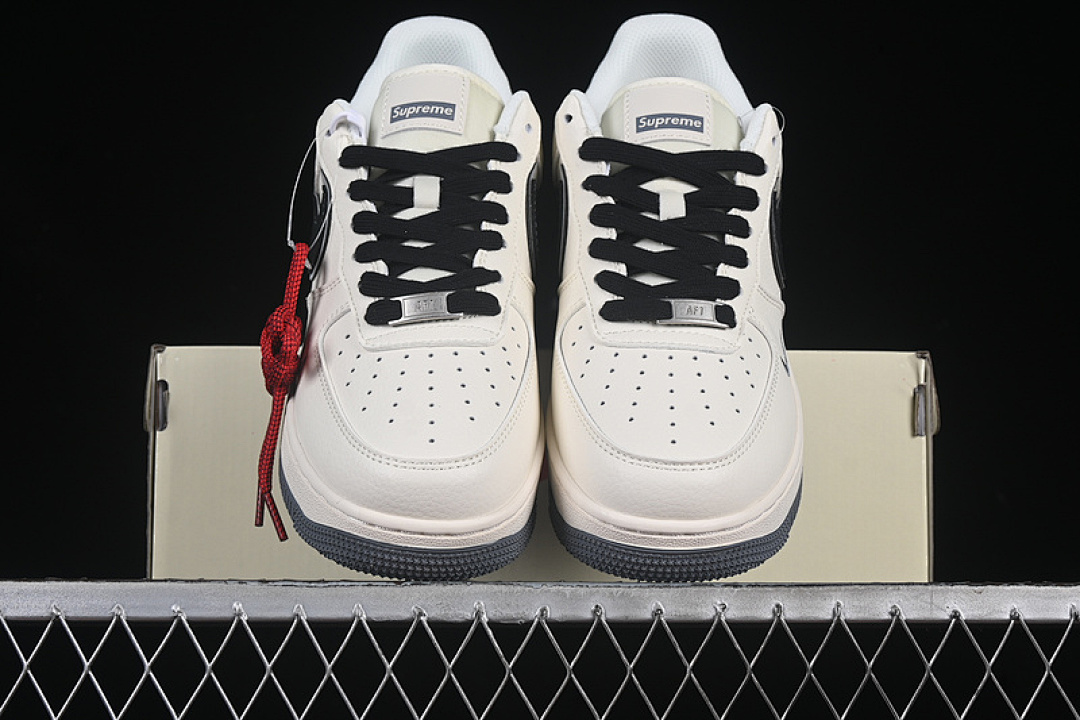 Nike [XZ6188-362]-[AIR FORCE 1 07 LOW SUPREME BLACK/GREY/OFF WHITE]-[WOMAN:36-39]-[MAN:40-45] - Image 13