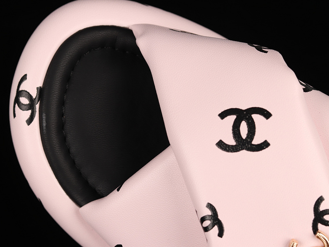 Chanel [CHA*NEL 22 PLATFORM SLIP-ON SLIPPERS PINK/PINK/BLACK]-[WOMAN:35-40] - Image 4