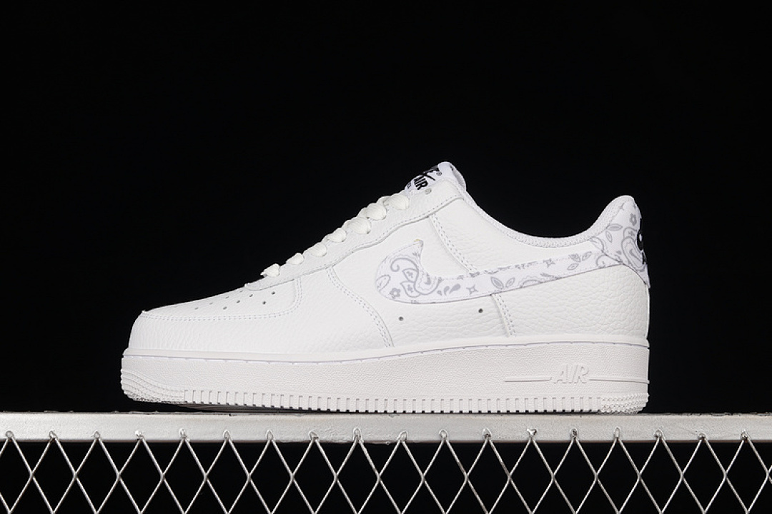 Nike [DJ9942-100]-[AIR FORCE 1 LOW WHITE PAISLEY WHITE/GREY FOG/WHITE]-[MAN:39-45], photo 1