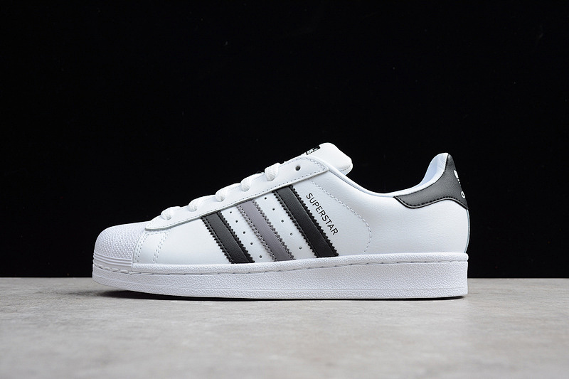Adidas AD SUPERSTAR FTWR WHITE/CORE BLACK/TRACE GREY S17 · BB2244, photo 1