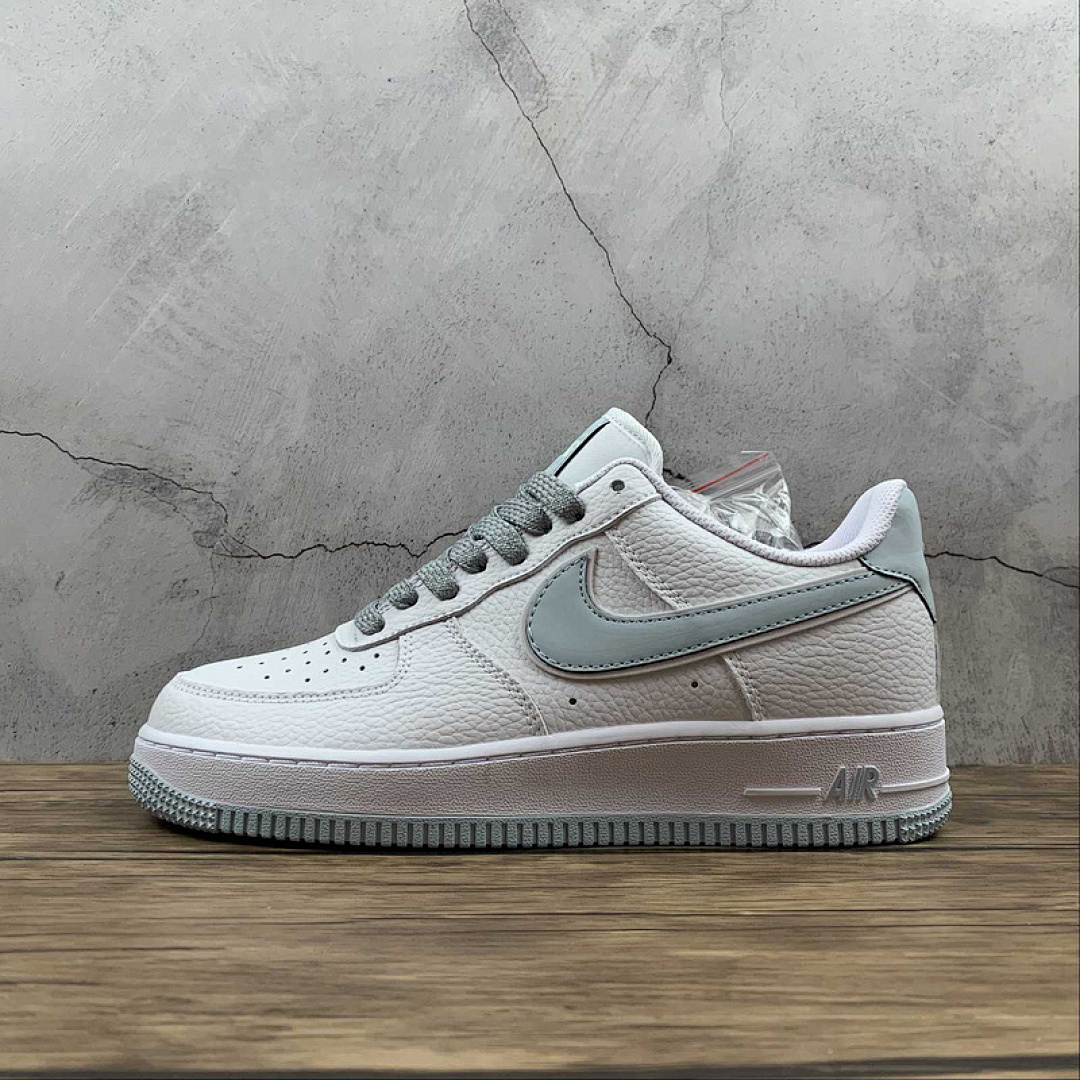 Nike [AQ2566-201]-[AIR FORCE 1 LOW 07 WHITE/WHITE/ICE BLUE]-[WOMAN:36-39]-[MAN:40-45], photo 1