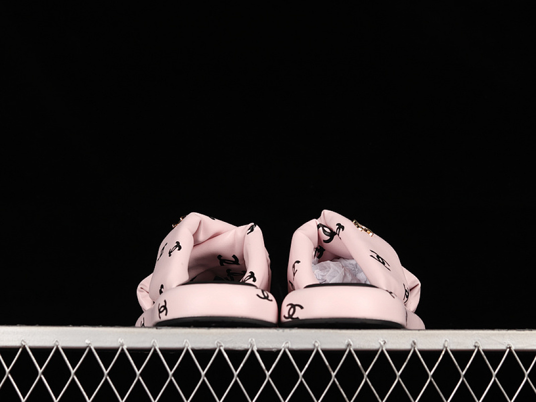 Chanel [CHA*NEL 22 PLATFORM SLIP-ON SLIPPERS PINK/PINK/BLACK]-[WOMAN:35-40] - Image 8