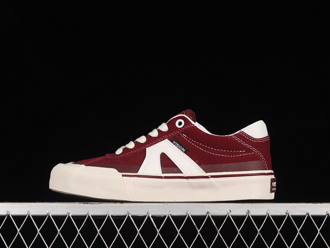 On Running [V224NY701117]-[VISION STREET WEAR DARK RED/WHITE]-[WOMAN:35-39]-[MAN:40-44], photo 1