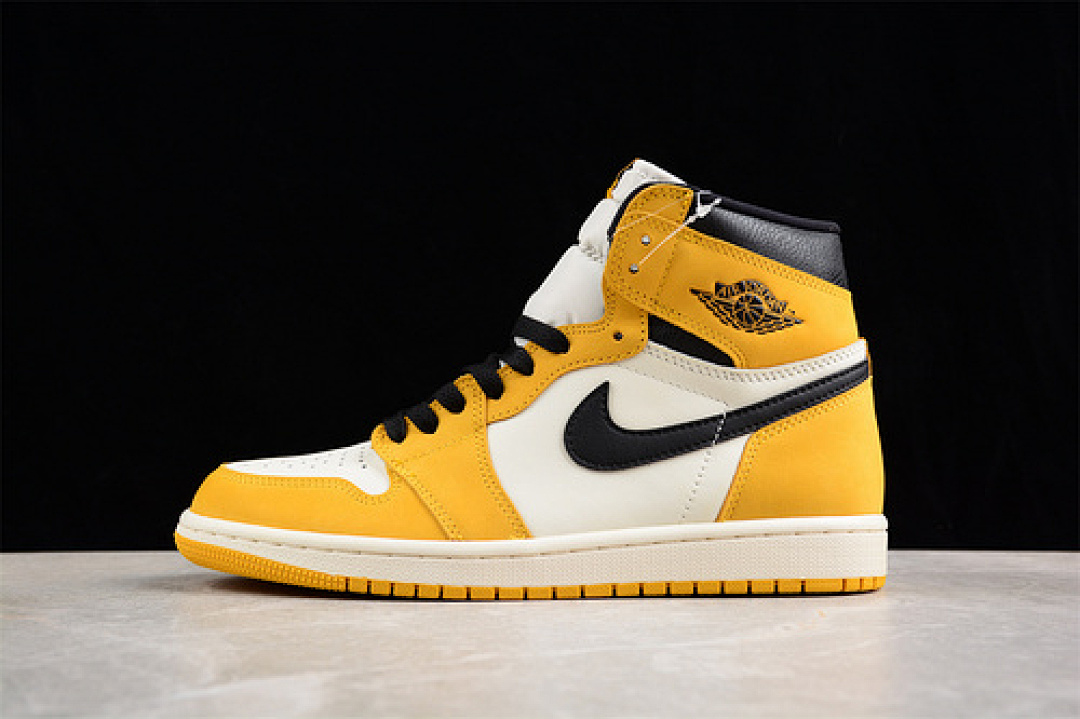 Jordan [DZ5485-701]-[AIR JORDAN 1 HIGH OG YELLOW OCHRE WHITE/BLACK/YELLOW]-[WOMAN:36-39]-[MAN:40-47.5], photo 1