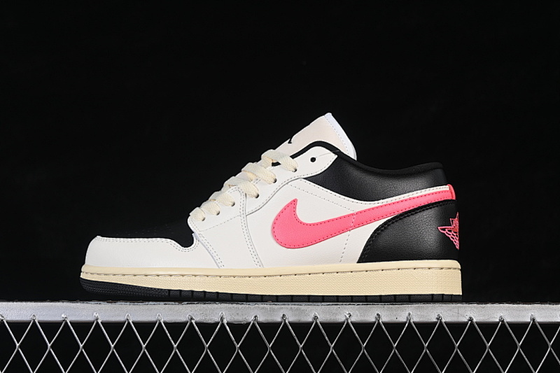 Jordan Jordan 1 LOW PALE IVORY/BLACK/MUSLIN/RACER PINK · DC0774-107, photo 1