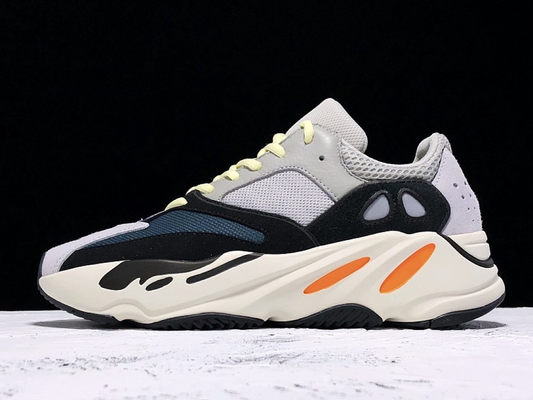 On Running [B75571]-[OG YEEZY BOOST 700 WAVE RUNNER SOLID GREY/CHALK WHITE/CORE BLACK]-[UNISEX:36-48], photo 1