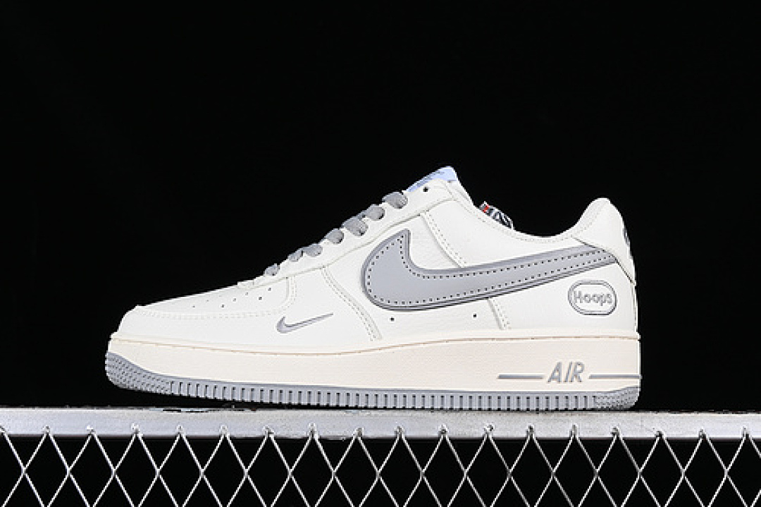Nike Nike AIR FORCE 1 07 LOW HOOPS WHITE/GREY · HP2369-003, photo 1