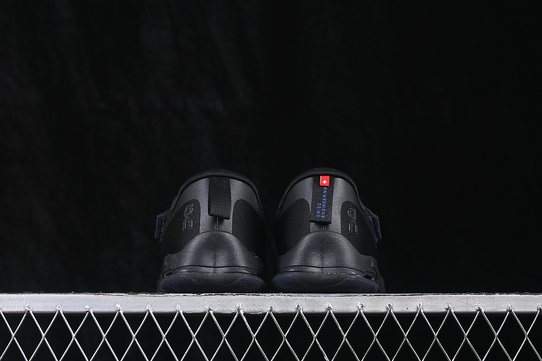 On Running [ON CLOUDNOVA MOON LOW-TOP CASUAL LIFESTYLE SHOES BLACK/BLACK]-[WOMAN:36-39]-[MAN:40-45] - Image 14