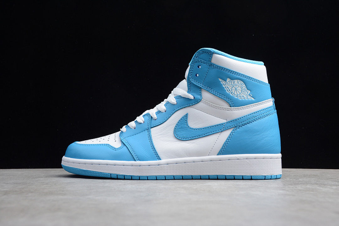 Jordan [555088-117]-[ST AIR JORDAN 1 RETRO HIGH OG UNC WHITE/DARK POWDER BLUE]-[MAN:40.5-46], photo 1