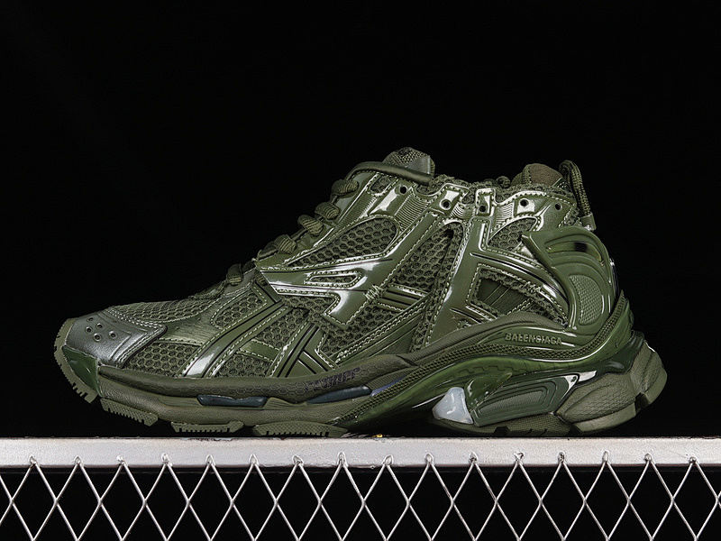 Kith Balenciaga RUNNER KITH FOUR.COLOR 7.0 21SS DARK GREEN/DARK GREEN/BLACK · W3RB13031, photo 1