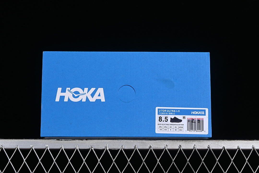 Hoka [1130310 BBLC]-[HOKA ONE TOR ULTRA LOW BLACK/BLACK]-[MAN:40-45] - Image 13