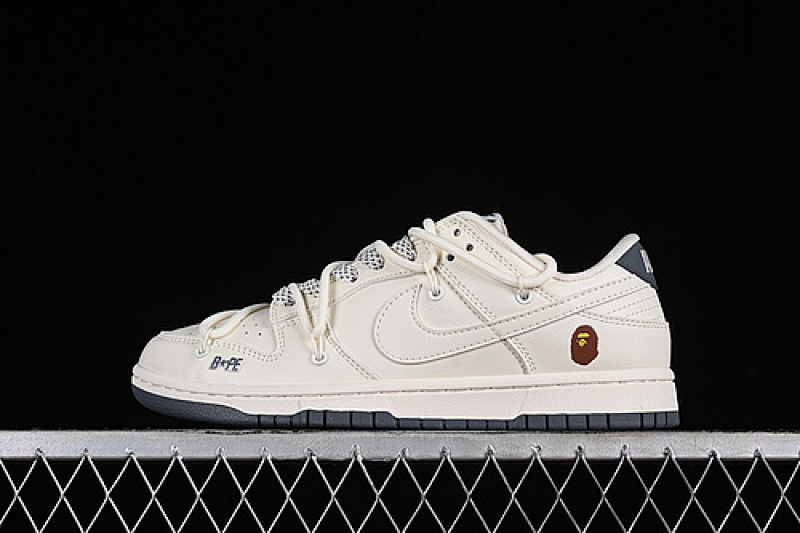 Bape Nike SB DUNK LOW BAPE WHITE/GREY · JJ5688-100, photo 1
