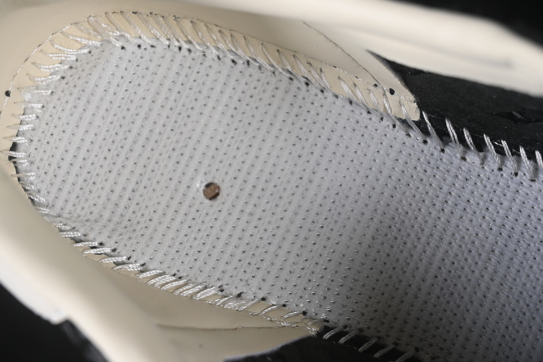Unbranded [HQ9282]-[CLOVER CASUAL BOARD SHOES BLACK/WHITE]-[WOMAN:35-39]-[MAN:40-45] - Image 4