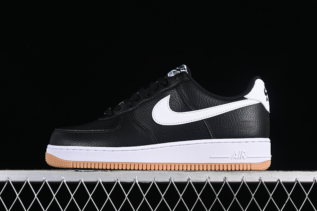 Nike [CW2288-111]-[AIR FORCE 1 07 LOW WHITE/BLACK]-[WOMAN:36-39]-[MAN:40-45], photo 1