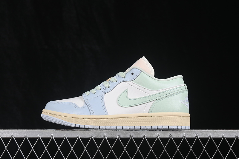 Jordan AIR Jordan 1 LOW CASUAL SNEAKERS BLUE/GREEN/WHITE · DC0774-108, photo 1