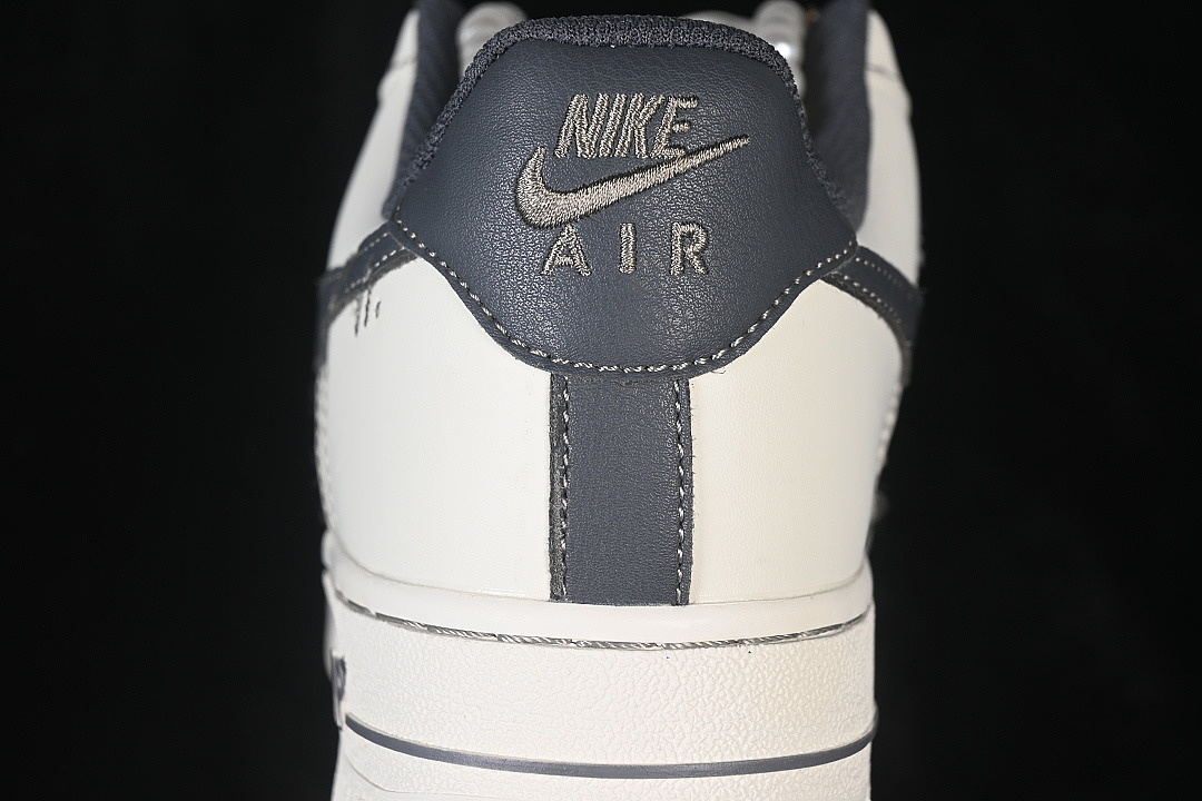 Nike [FJ7740-071]-[AIR FORCE 1'07 LOW CASUAL SNEAKERS WHITE/GREY/WHITE]-[WOMAN:36-39]-[MAN:40-45] - Image 7