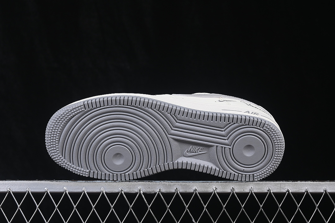 Nike [HO7788-103]-[AIR FORCE 1 07 LOW CASUAL SNEAKERS LIGHT GRAY/WHITE]-[WOMAN:36-39]-[MAN:40-45] - Image 14