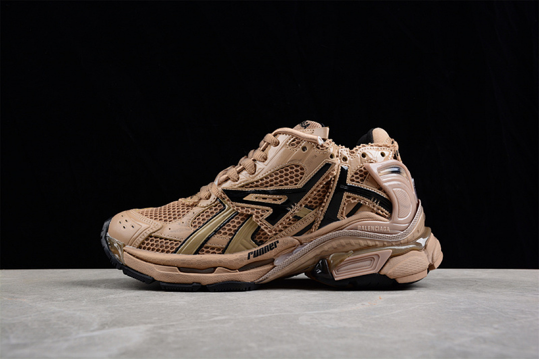 Kith Balenciaga RUNNER KITH FOUR.COLOR 7.0 21SS BROWN/BROWN/BLACK · W1RA80125, photo 1