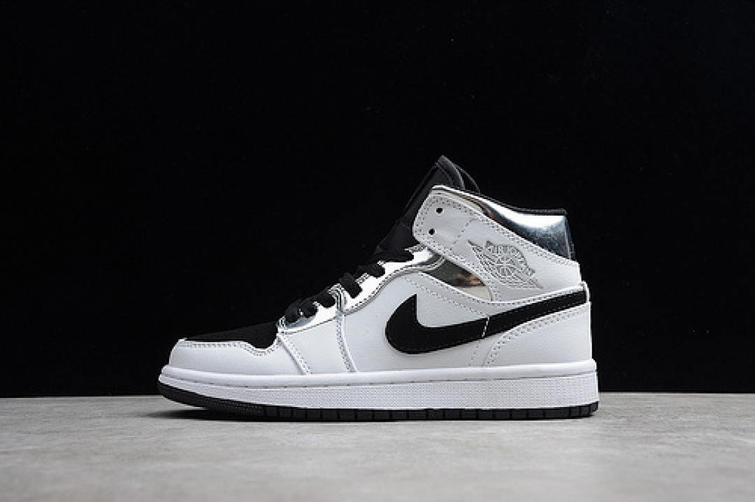 Jordan [554724-121]-[JORDAN 1 MID ALTERNATE THINK 16 WHITE/METALLIC SI]-[WOMAN:36-39]-[MAN:40-45]-[OG00156], photo 1