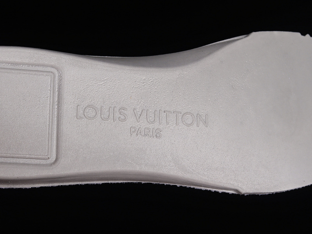 Louis Vuitton [L*V FASHION CATWALK SNEAKERS BLACK/WHITE/BLUE]-[MAN:38-46] - Image 7