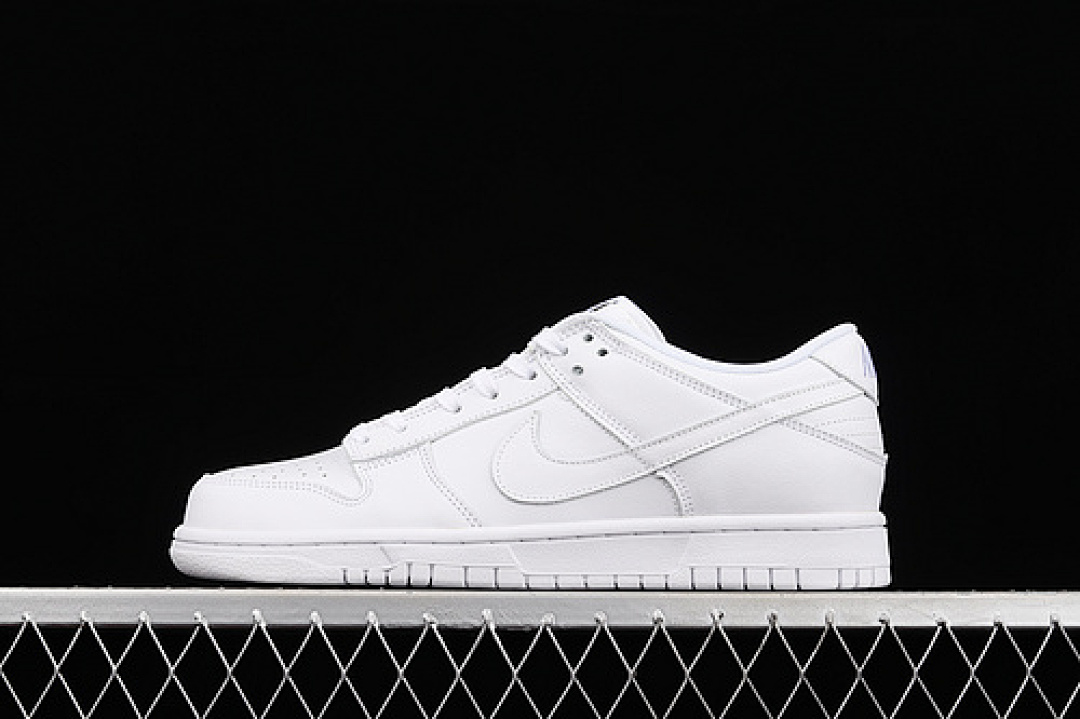 Unbranded [DD1503-109]-[WMNS DUNK LOW 'TRIPLE WHITE'WHITE/WHITE/WHITE]-[MAN:39-45], photo 1