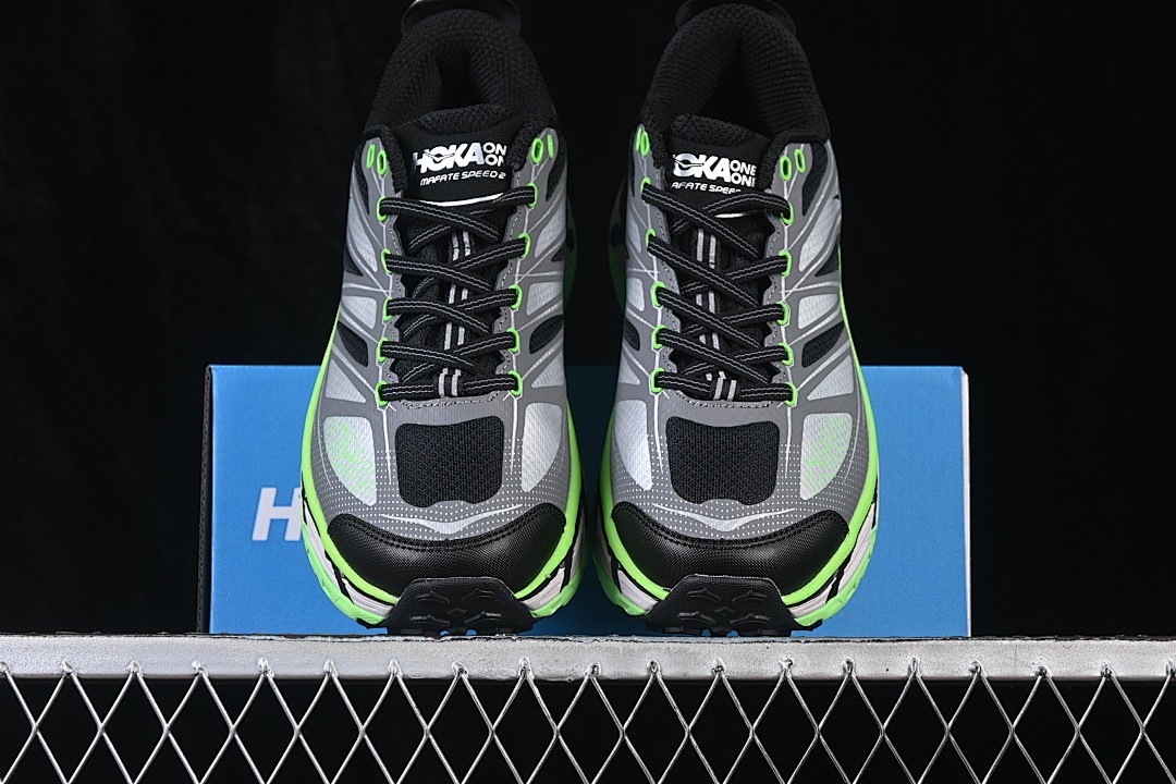 Hoka [1126851-BCKLC]-[HOKA ONE RUNNING SHOES BLACK/ELECTRIC GREEN]-[WOMAN:36-39]-[MAN:40-46] - Image 2