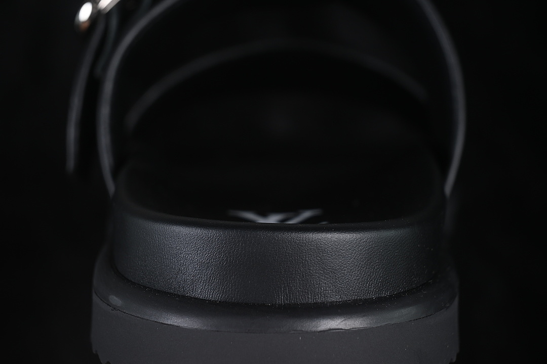 Louis Vuitton [VENICE COMFORT ROUND TOED ONE PIECE SLIPPERS BLACK/INKINESS]-[WOMAN:39]-[MAN:40-46] - Image 4