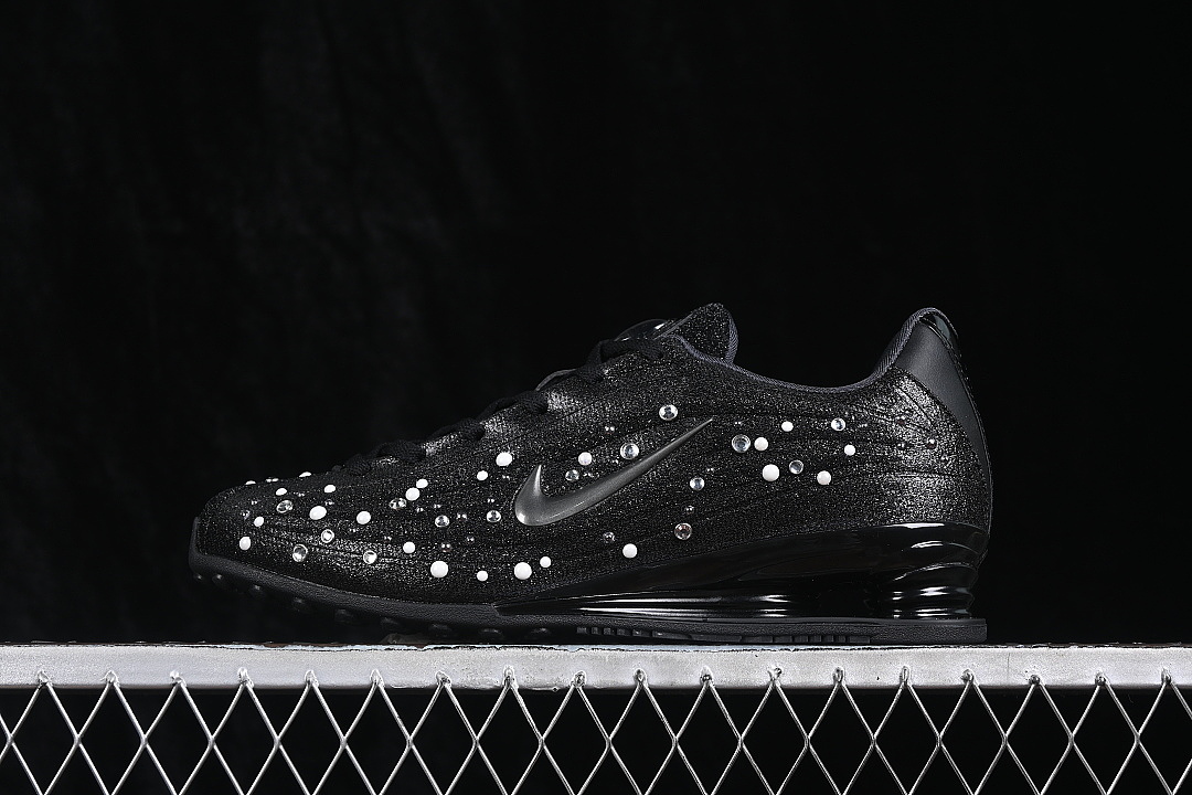 Unbranded [IQ1157-010]-[SHOX Z BLACK/BLACK/WHITE]-[WOMAN:36-39]-[MAN:40-46], photo 1