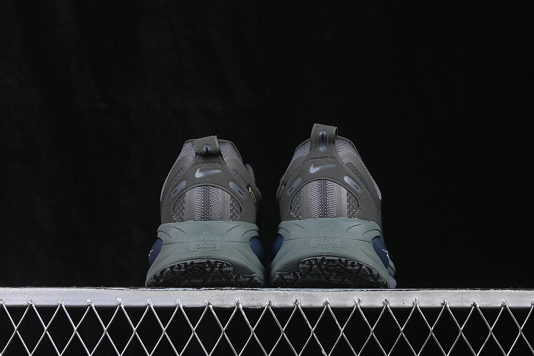 Nike [HQE98-008]-[AIR ZOOM VOMERO 18 CASUAL RUNNING SHOES DARK GRAY/CONCRETE GREY]-[MAN:40-46] - Image 13