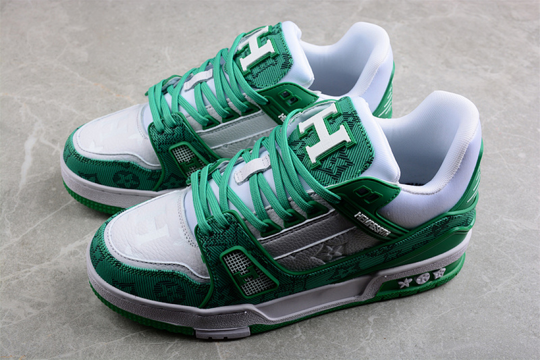 Louis Vuitton [L*V 2022 TRAINER SNEAKERS GREEN/WHITE/GREEN]-[WOMAN:36-39]-[MAN:40-46] - Image 9