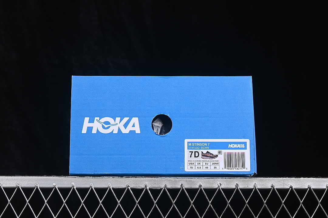 On Running [1141530-BCMN]-[HOKA ONE STINSON 7 BLACK/CEMENT]-[MAN:40-45] - Image 12