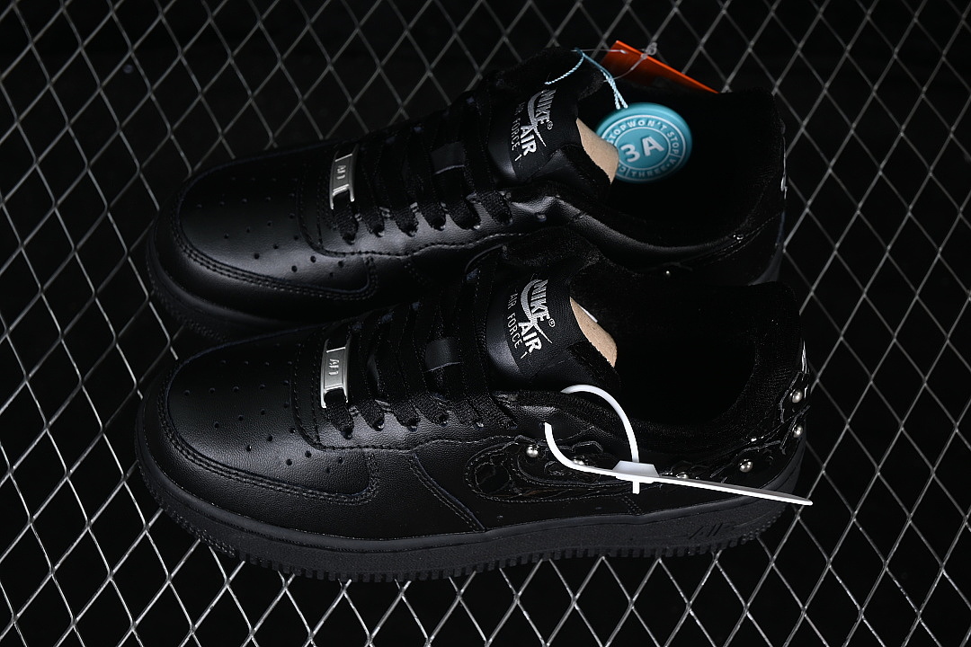 Nike [IR8637-001]-[AIR FORCE 1 07 LOW CASUAL SNEAKERS BLACK/INKINESS]-[WOMAN:35.5-39]-[MAN:40-40.5] - Image 10