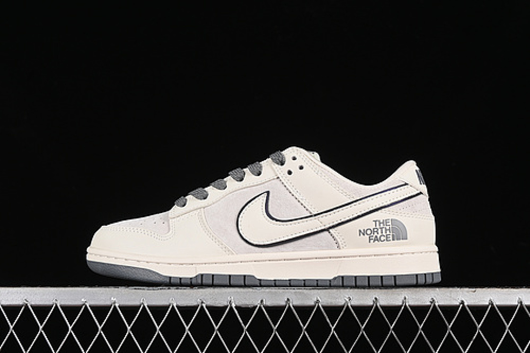 Unbranded [XX2025-326]-[SB DUNK LOW WHITE/GREY]-[WOMAN:36-39]-[MAN:40-45], photo 1