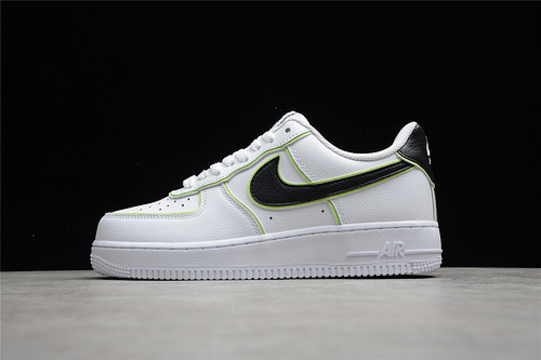 Nike Nike AIR FORCE 1 LOW 07 WHITE/WHITE/BLACK · CW2288-304, photo 1
