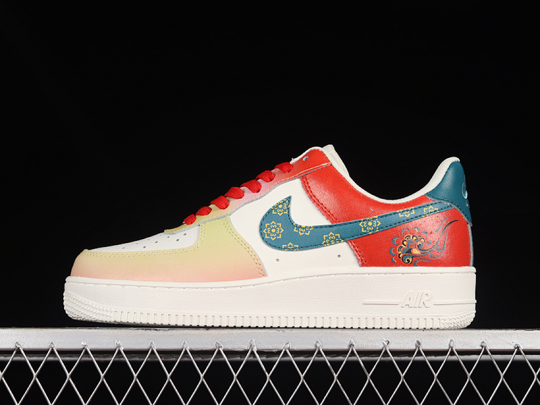 Nike [CW2288-111]-[AIR FORCE 1 LOW 07 RED/GREEN/WHITE]-[WOMAN:36-39]-[MAN:40-45], photo 1