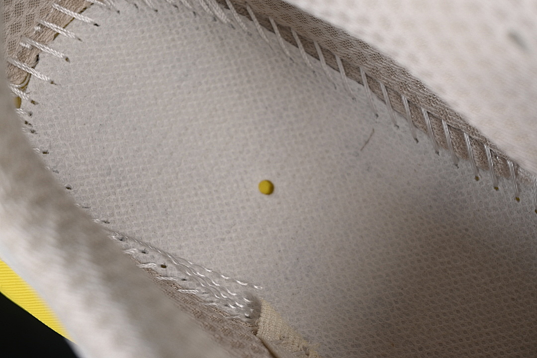 On Running [1127895-EPFR]-[KNITTED MESH RUNNING SHOES WHITE/YELLOW/BLUE]-[WOMAN:36-39]-[MAN:40-45] - Image 5