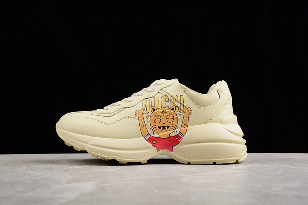 On Running On Running [GU*CCI RHYTON VINTAGE SNEAKERS OFF WHITE/OFF WHITE]-[WOMAN:35-40], photo 1