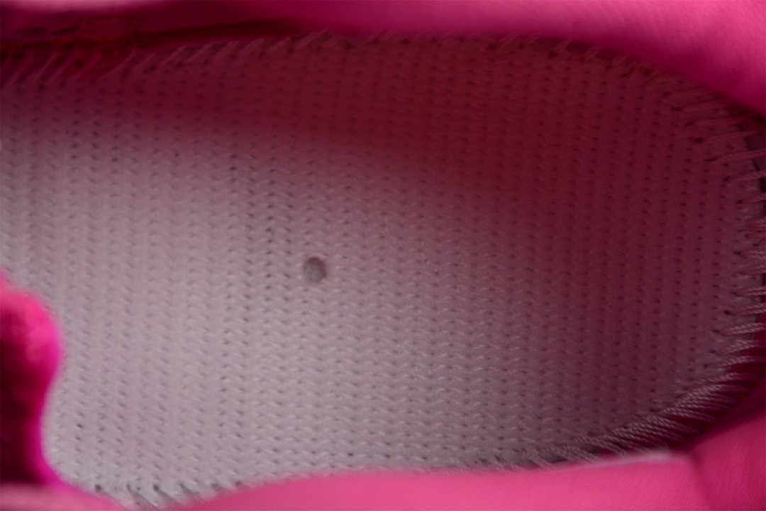 Nike [429659-601]-[ZOOM KOBE 6 THINK PINK PNKFR I/WHTE-MTLC KAY YOW]-[MAN:41-46] - Image 4