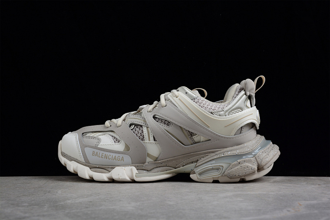 Unbranded [BA*LEN*CIAGA TRACK SNEAKER BEIGE/BEIGE/WHITE]-[WOMAN:35-39]-[MAN:40-46], photo 1