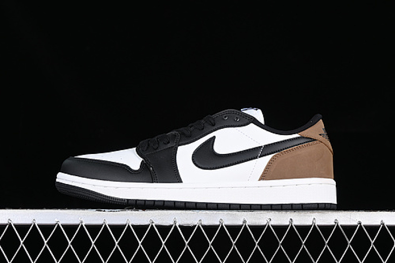Jordan AIR Jordan 1 LOW WHITE/BLACK/BROWN · CZ0790-102, photo 1