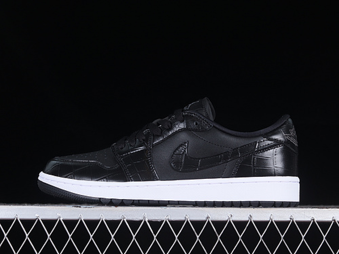 Jordan AIR Jordan 1 LOW GOLF BLACK/BLACK/IRON GREY/WHITE · DD9315-003, photo 1